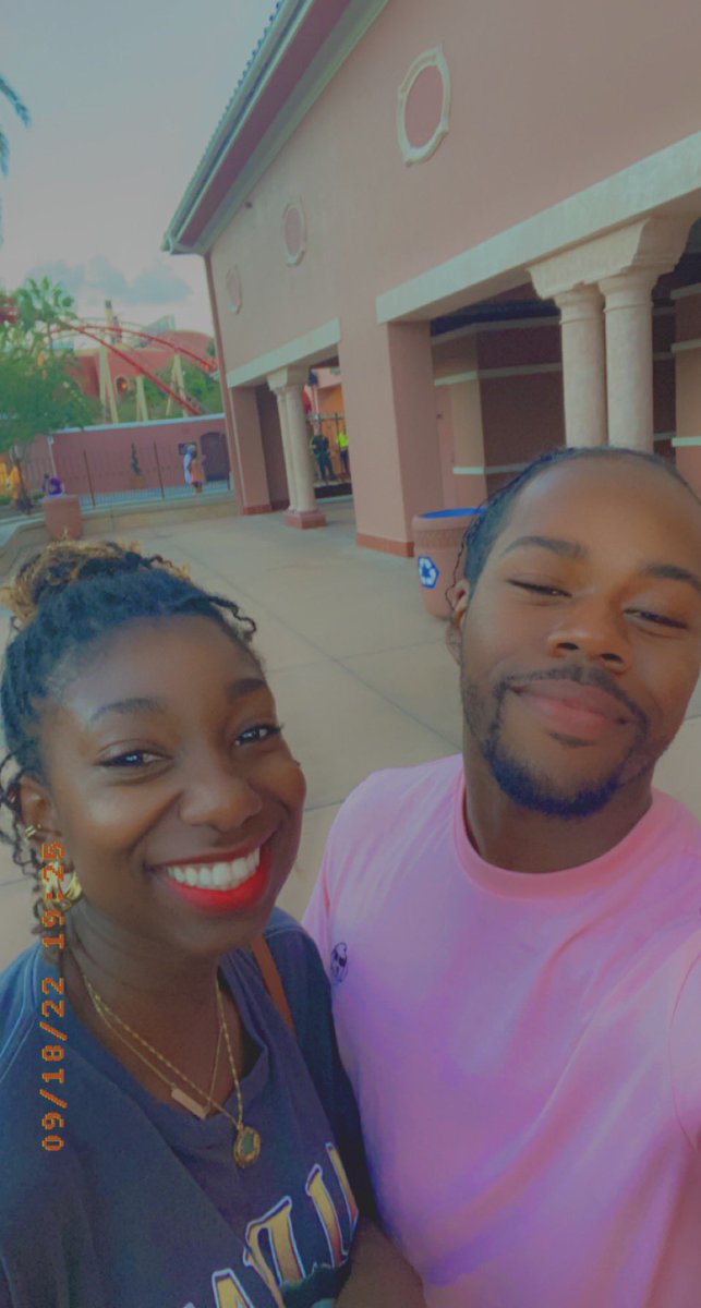 DrePlays tweet media