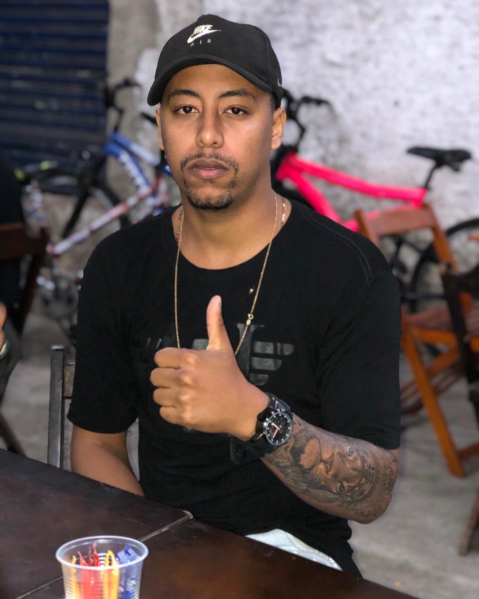 TrevoDaSorte7's tweet image. Se Ninguém Te Apoia, Vai Sozinho.  Seja o Primeiro a Acreditar no Seu Sonho !! 🐻🐻