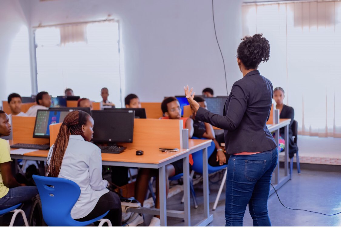 jbatamuliza's tweet photo. Computer networking trainings for the girls officially started yesterday! https://t.co/I80w7WL3PV