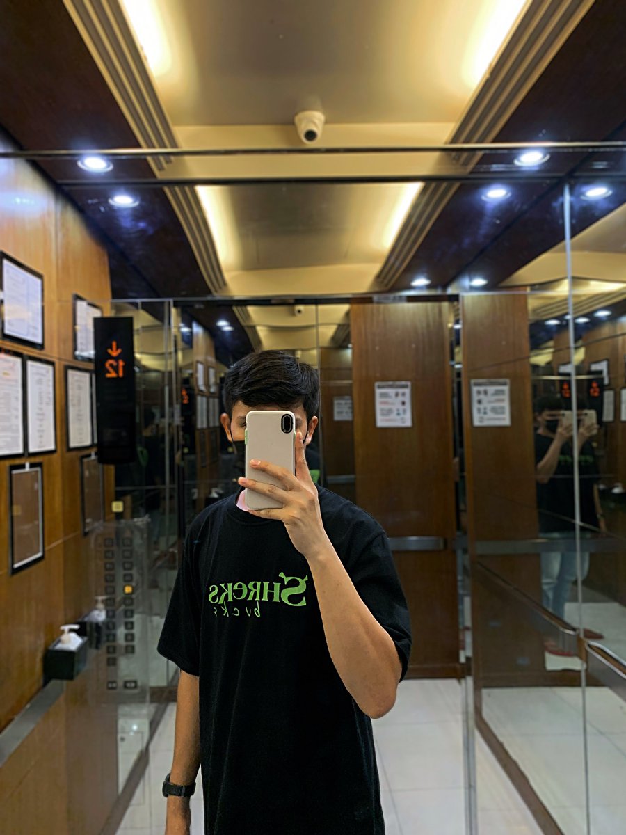 Gabwangg's tweet photo. Cum to babyyy🙃

#pinoy #pinoybagets #cebu #cebuano #asian #asianteens #black #elevator #mirror #mirrorselfie #alter #alterbagets #altercebu #cebualter https://t.co/naIWzjnP5g