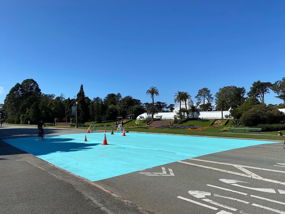 The murals are taking shape along the JFK Promenade in Golden Gate Park! 

Learn more about what’s going on with the #GoldenMileProject at the link in the bio!

#illuminatethearts #goldengatepark #sanfrancisco #music #art #artists  #community #jfkpromenade #publicart #publicartsf