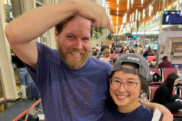 Avid #Stata user <a href="/AmyChang_MD/">Amy Chang, MD</a> wouldn't even *think* about attending #TTS2022 Buenos Aires without her Stata swag! Thanks <a href="/Stata/">Stata</a>