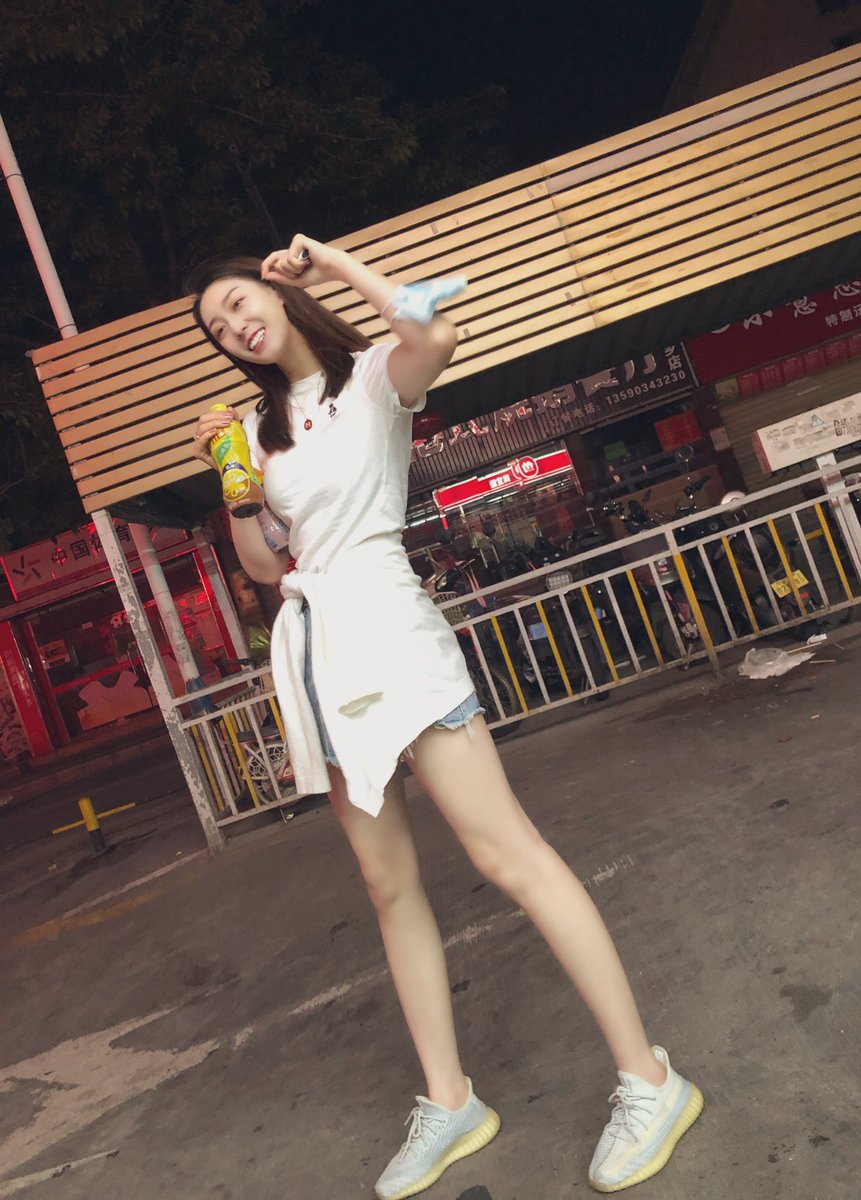 xGv666a's tweet photo. Meow～ https://t.co/6bheHQkwJH
