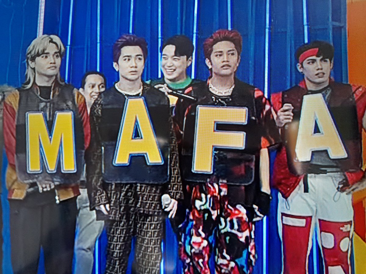 jhydexSB19's tweet photo. mama fafa pahinga muna

@SB19Official
#WYAT          #SB19            
#WhereYouAtSB19             
#SB19WYATonShowtime
#ShowtimeNakakaFresh https://t.co/yInuU4qjdX