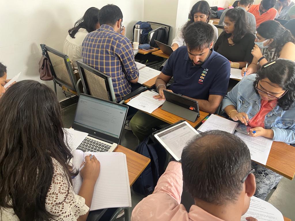 CLPRtrust's tweet photo. On 17 September 2022, @VineethKrishnaE from CLPR's Constitutional Culture team conducted a workshop with LLM students @TISSpeak to introduce them to #IndianConstitutionalHistory through the https://t.co/wvSyTzF5Bh website.
#ConstitutionOfIndia #ConstitutionintheClassroom https://t.co/tStYixHZdr