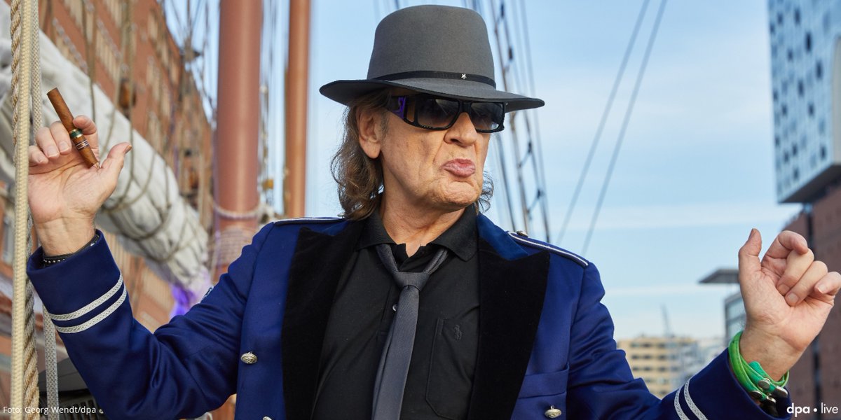 🔴 LIVEBLOG Der Sänger Udo #Lindenberg hat sich mit der bekannten russischen Popsängerin Alla #Pugatschowa und ihrer Kritik an Russlands Angriffskrieg in der #Ukraine solidarisiert + + + Das Wichtigste zum  #UkraineKrieg 👉 lr-online.de/nachrichten/po… <a href="/dpa/">dpa</a> via <a href="/lr_online/">Lausitzer Rundschau</a>