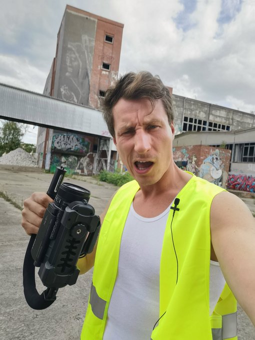 Noch ein altes Foto von mir gefunden ... w&uuml;nsche allen Bauarbeitern in Deutschland einen guten Arbeitstag<a href="/tag/neon"class="tags"><span>#neon</span></a>