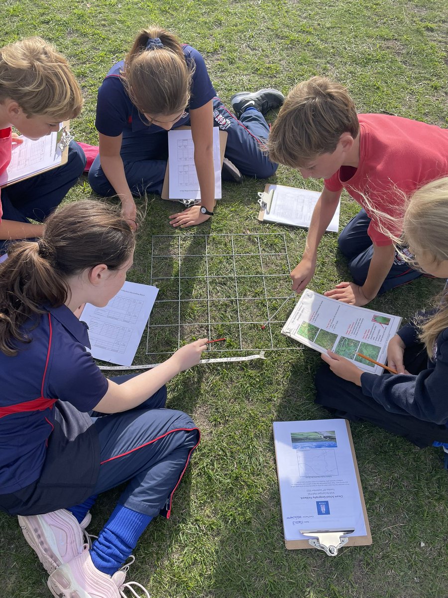 Cheam_Geography's tweet photo. @CheamSchool Year 8s enjoying their Fieldwork Day at Box Hill today. Looking at the impacts of tourism in the area. Thanks to @FSCJuniperHall #geography #environmental https://t.co/1RvZZiboKM