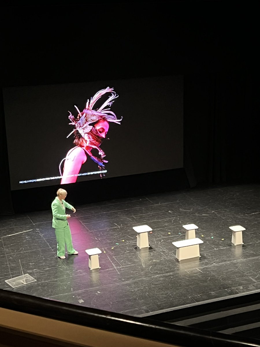 vroniranner's tweet photo. Wonderfully rich sharing by #michaelamargas about their fantastic work on musical experimentations and cross-collaboration #designfutures #singaporedesignweek https://t.co/2lwb6fCTm2