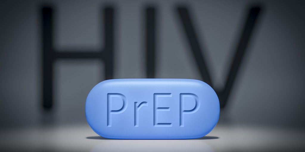 MedscapePharm's tweet photo. 🖥️ Are you overlooking patients who might benefit from pre-exposure prophylaxis? #PrEP #HIV #MedEd #MedTwitter #PharmTwitter 
➡️ https://t.co/P6fOC4AKdq https://t.co/MLdSL3rGnQ