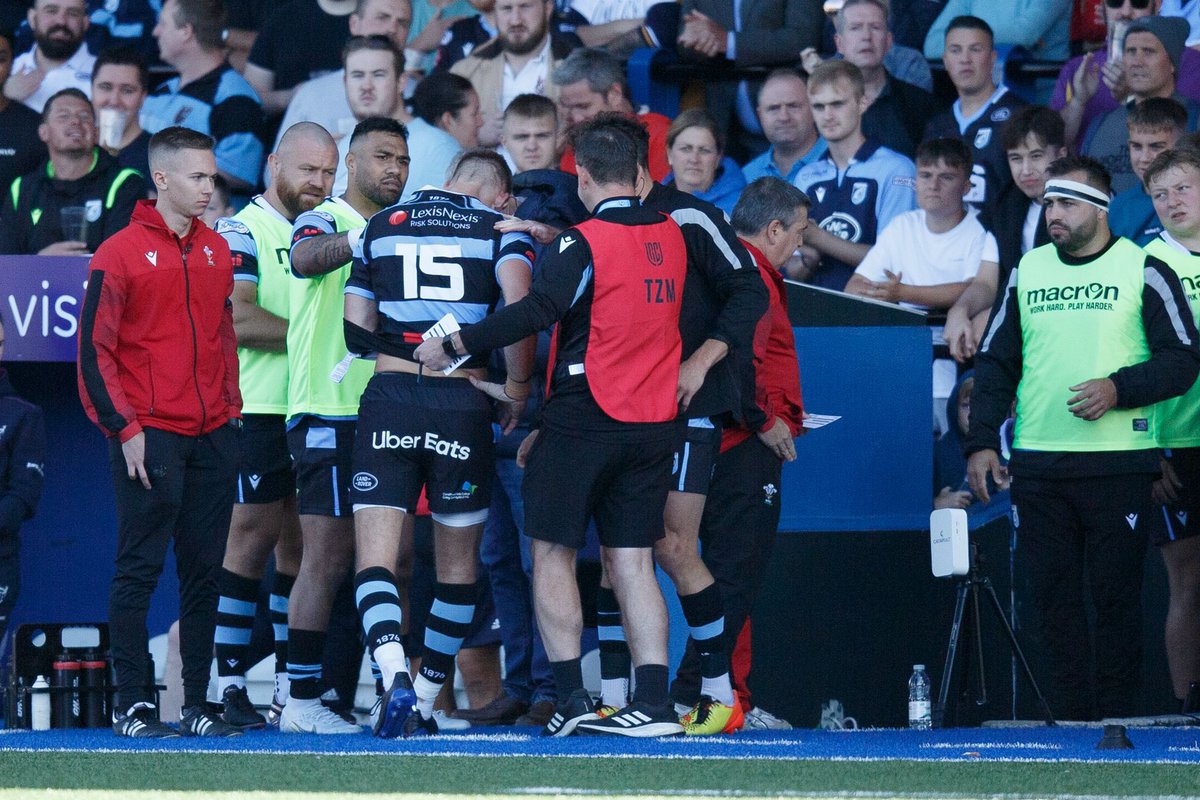 Liam Williams tweet media