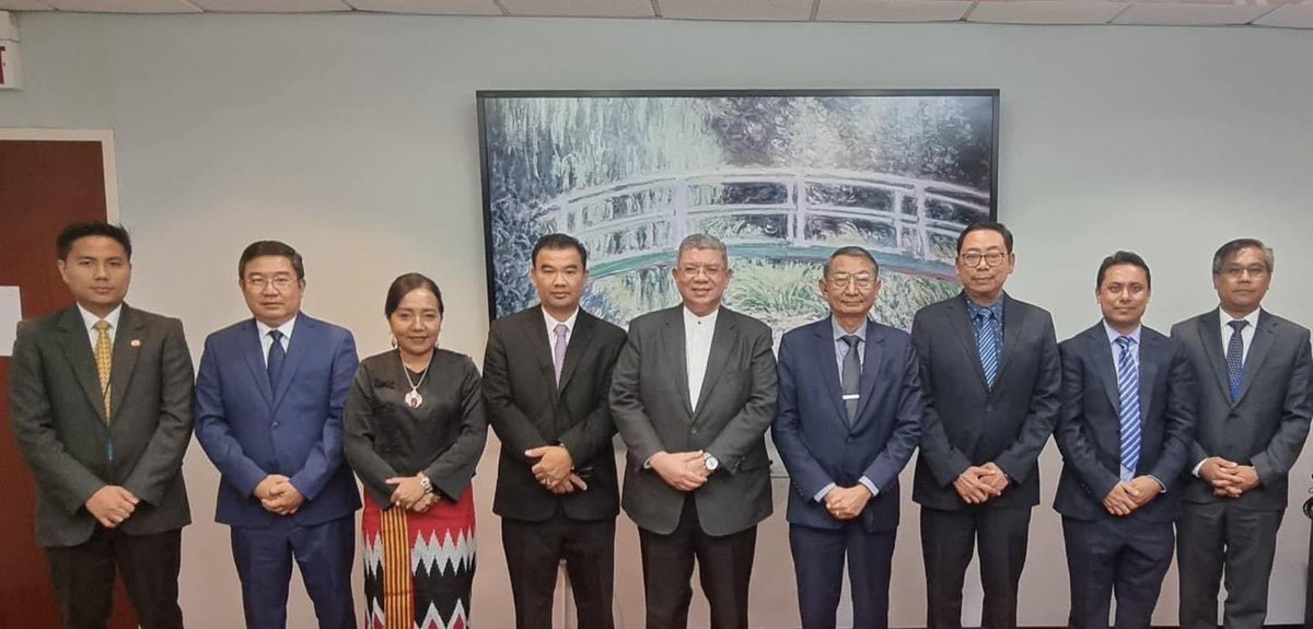 BOSCMyanmar's tweet photo. Meeting with Malaysian Foreign Minister, Saifuddin Abdullah, APHR-IPI, and the National Unity Government. https://t.co/qYAjNLcXJb
