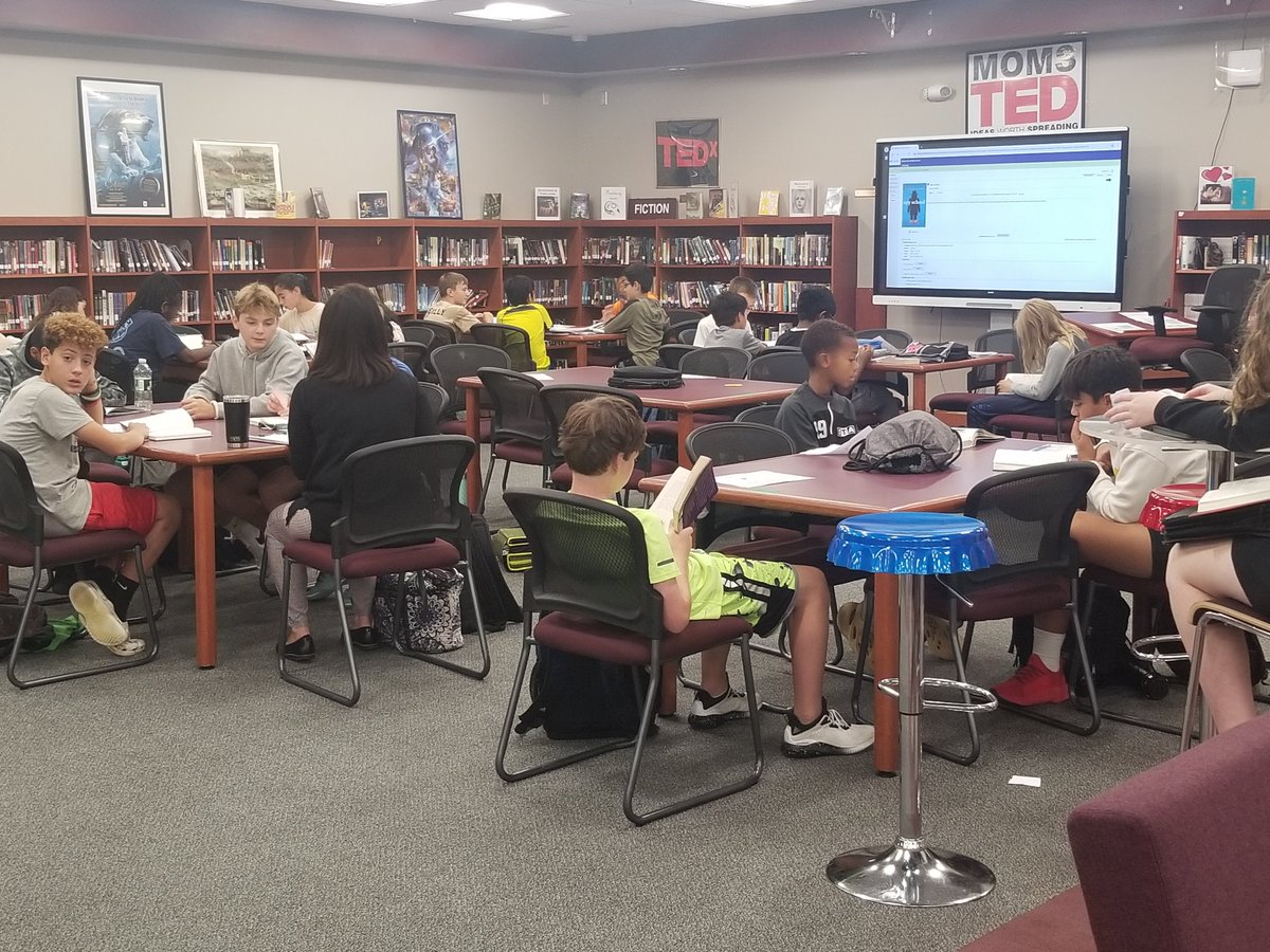 librarybuddy's tweet photo. 6th grade students enjoyed library orientation and independent reading at MOMS! https://t.co/SFO2f6RdjI