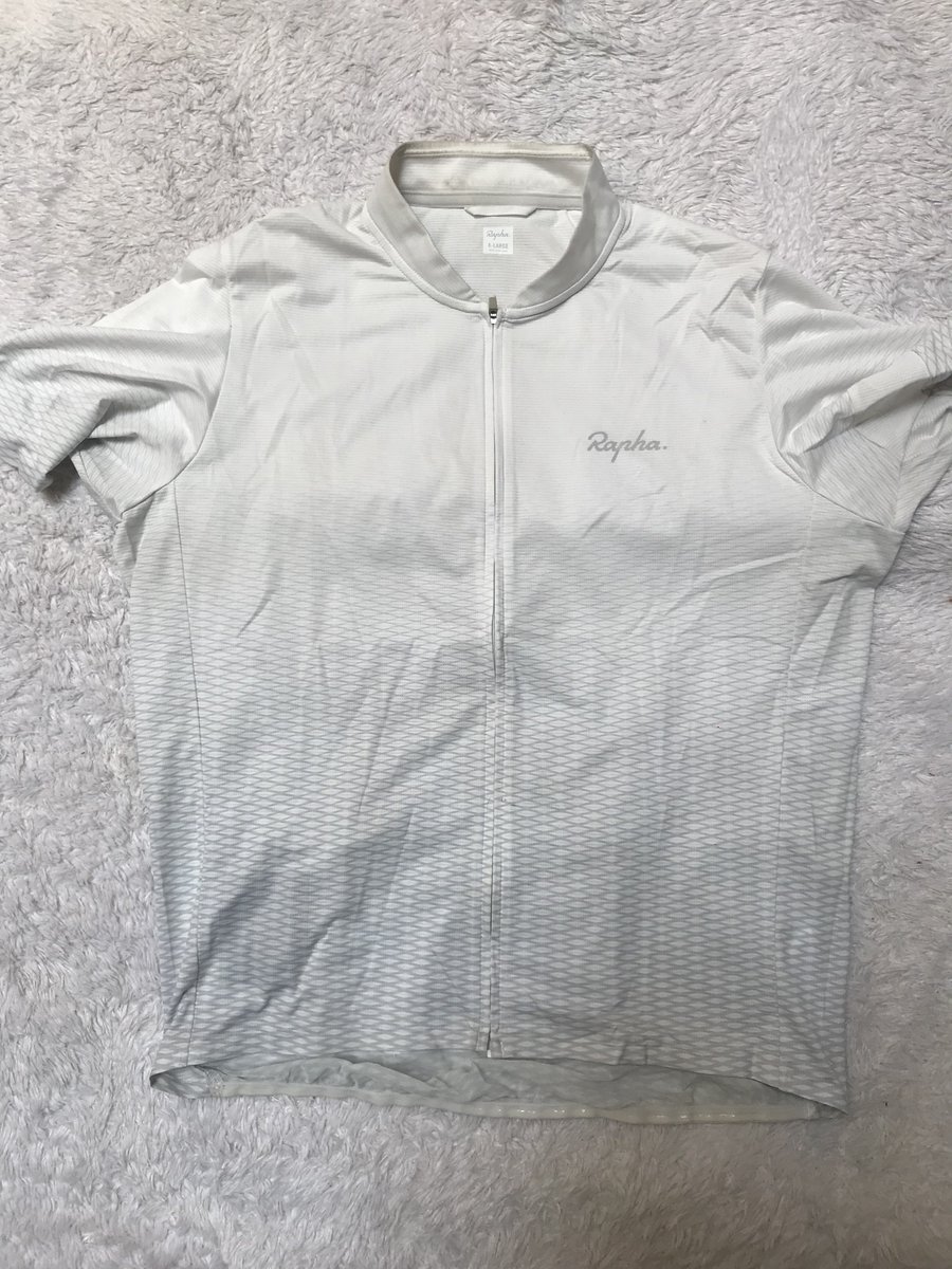 wts rapha jerseys tau ada yang butuh.. satuan 600 aja Size XL

lokasi jagakarsa. jakarta selatan #fnfjb <a href="/Indotrack/">Indonesia Track Bike</a>