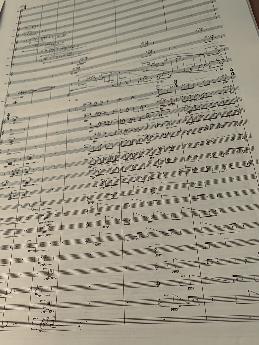 vitopalumbo's tweet photo. crystals, reflections and iridescences 

[piano concerto]

#crystals #iridescent #Spatialization #colors #PointsofLight https://t.co/FcHzTVn9N4