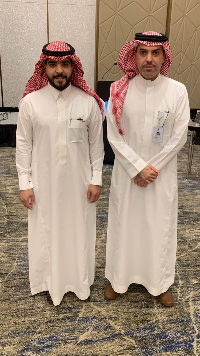 Laif_maj's tweet photo. •شاركت جمعيتكم #جمعية_حياة ممثلة بالمدير التنفيذي أ.عبدالرحمن دخيل الدخيل في ورشة عمل بعنوان الجمعيات الخيرية في مجال مكافحة المخدرات بالمملكة بين الواقع والمستقبل المأمول في فندق موفنبيك بالرياض تحت رعاية معالي رئيس اللجنة الوطنية لمكافحة المخدرات د.توفيق فوزان الربيعة @NCNC_sa https://t.co/sFGFS60q09