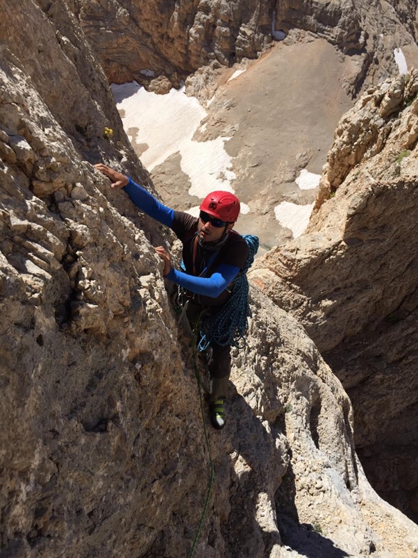 Üyelerimizden Bahadır Tortop ve Serkan Çelik’in 4 Temmuz tarihinde, Aladağlar’da Direktaş Güneybatı Yüzü (Klasik Rota) gerçekleştirdikleri tırmanışın raporu sitede!

Rota: Direktaş Güneybatı Yüzü (Klasik Rota) III, IV- (kilit) 3510 m

#ytu #ytudak #climbing #mountaineering