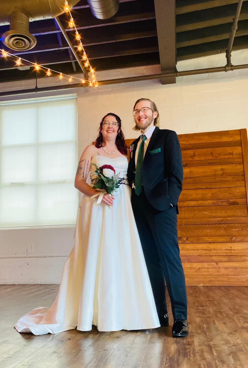 Good morning!
Celeste here! I am officially a Mrs. I will be MIA for the next week and a half. Love you all! (Ps new episode drops this Saturday tho and I am so excited for you guys to hear it!) 
Until then- 💙🧡