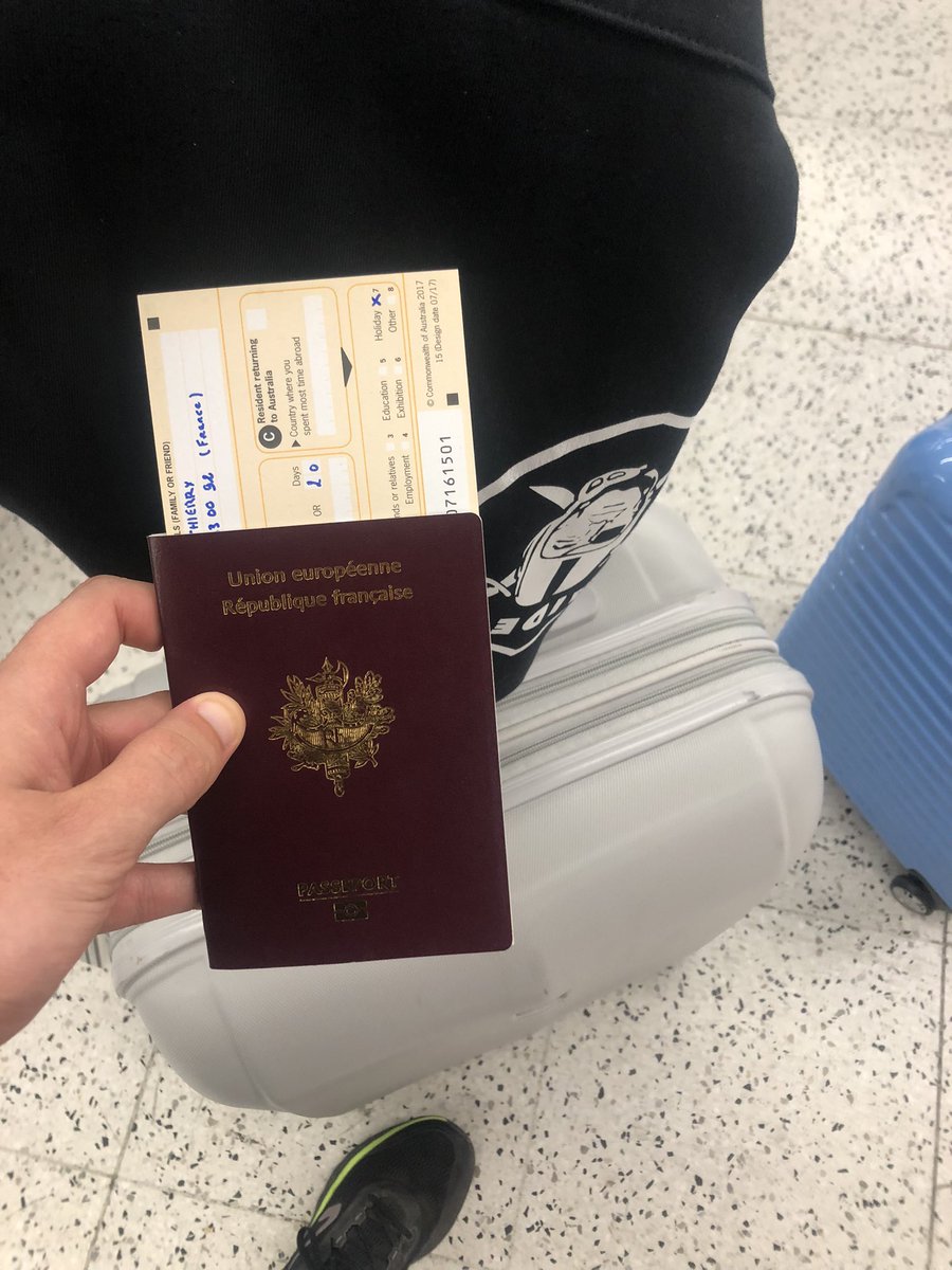 bart_noe's tweet photo. Bien arrivรฉ ร Sydney !
#vlogstralia ๐ฆ๐บ https://t.co/5Y5bT7jZv2