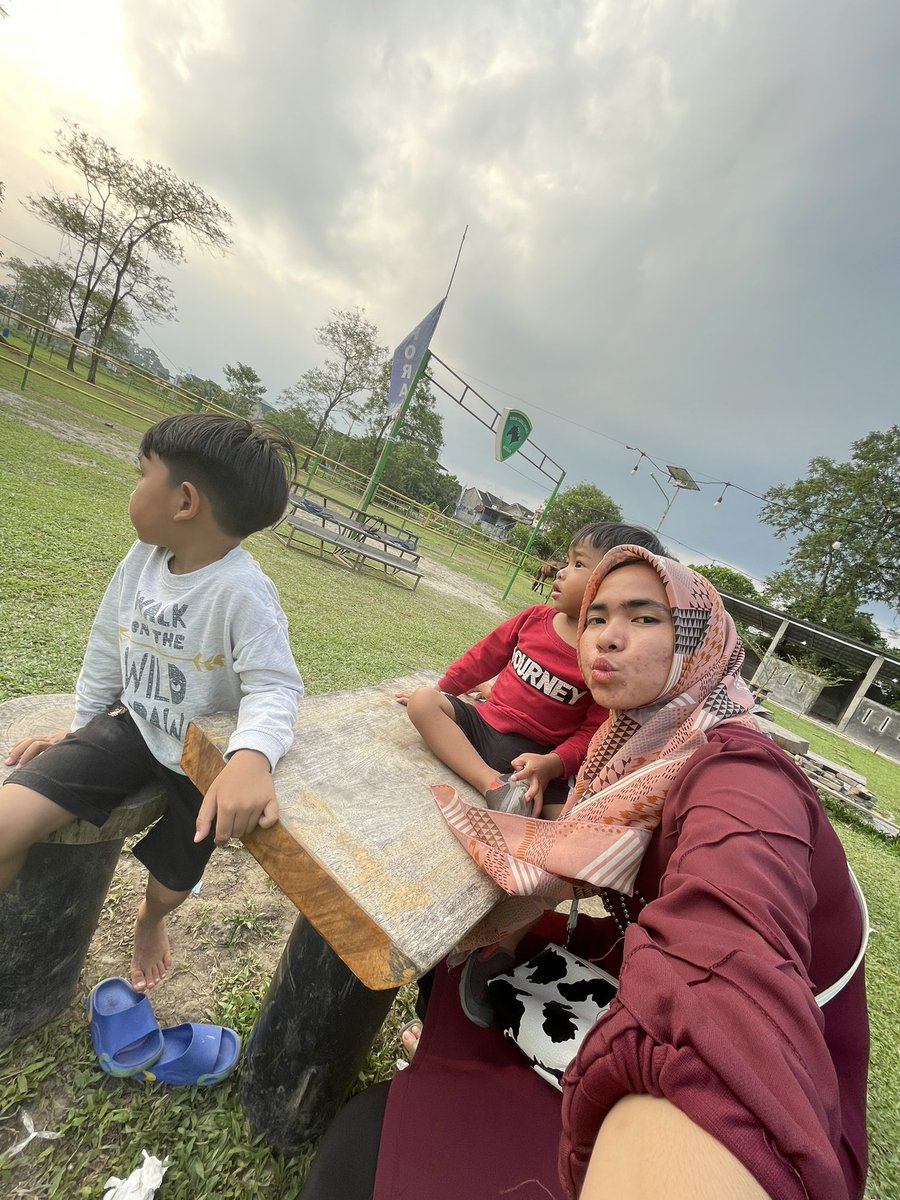 mutianuralfi's tweet photo. sore kita 💗 https://t.co/6SNGPzpsBO