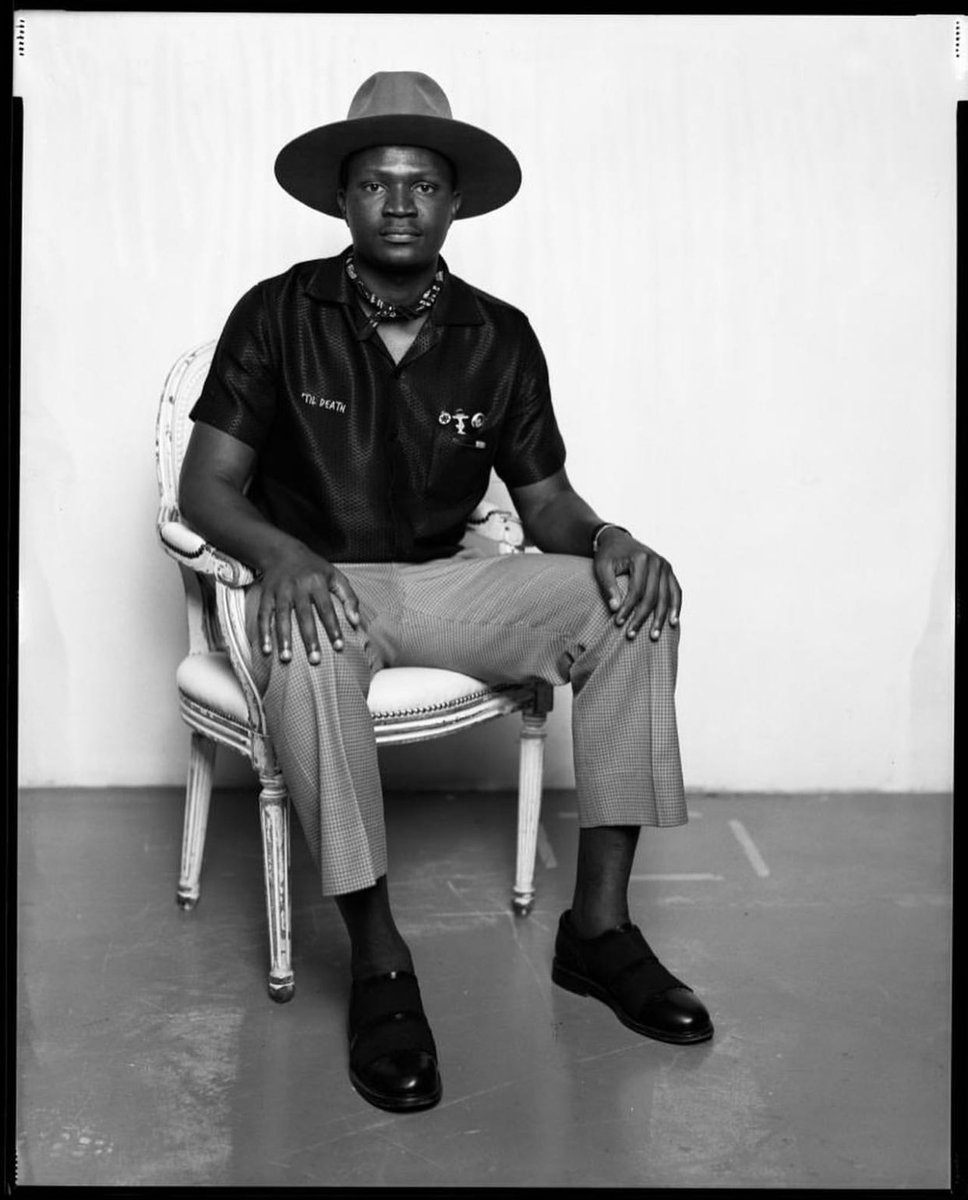 BaleTales's tweet photo. Yayra Agbofah 
@Afrodistrictpa 
Yayra Agbofah is a creative social entrepreneur and an advocate of conscious consumption based in Ghana. His aim is to break stereotypes and change perceptions of Africa through visual storytelling. https://t.co/g2zo9ZZJ3O