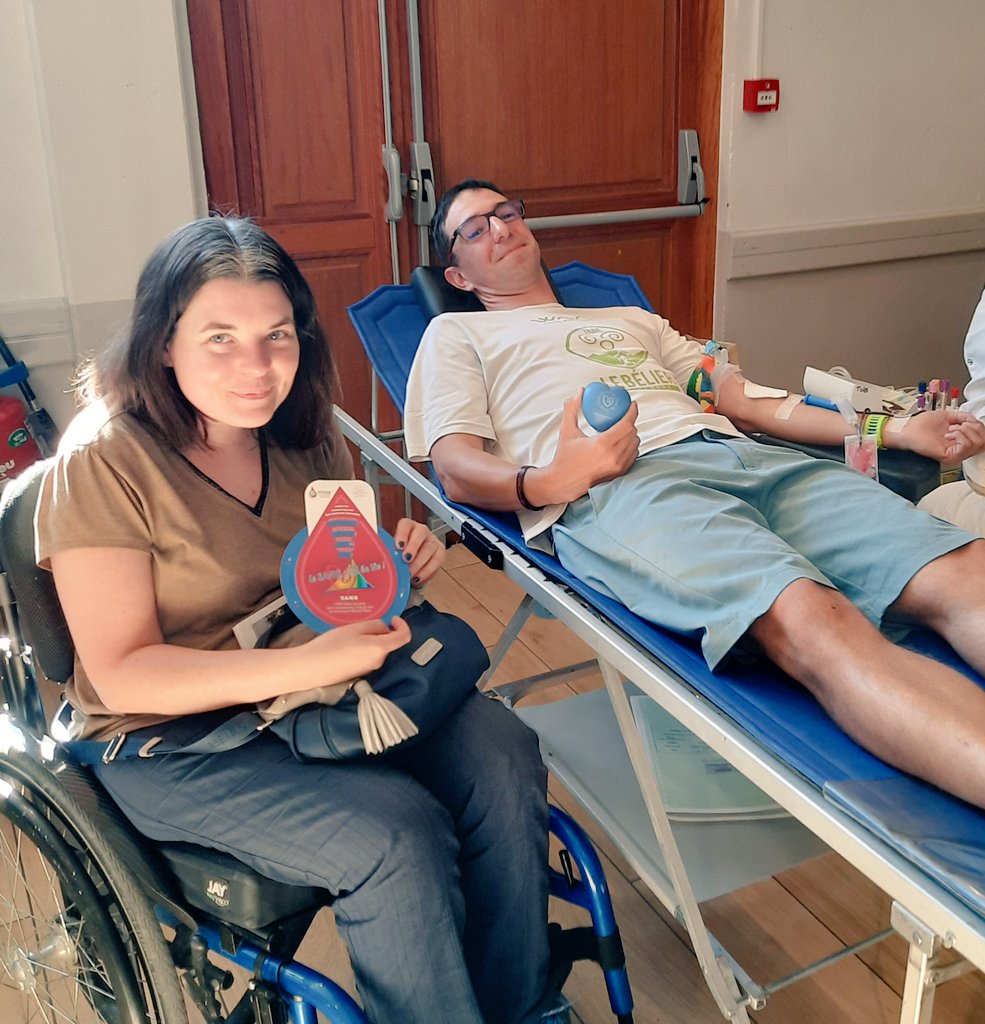 angelinaravis's tweet photo. 🩸@DonSangBenevole 
Nouvel Outil de compatibilité 
🅰️🆎️🅱️🅾️
#prenezlerelais #partagezvotrepouvoir #sauvezdesvies #dondusang #hautesavoiedondusang #DonneursDeSang #TousSoignants #noussommesdonneurs #dingysaintclair @Florian_vallet 💉 @EFS_dondesang https://t.co/ihYEnMnZNS