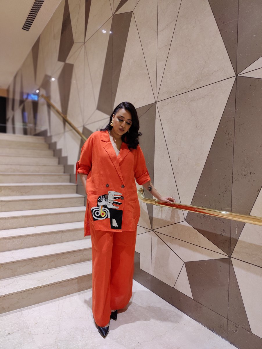 ReallySwara's tweet photo. They say bhagwaa suits me! ๐๐๐คฃ๐คฃโจโจ
In #MiniSondhi outfit and #TheAabStudio jewellery for #JahaanChaarYaar screening in Delhi.. Huge thanks to @_PVRCinemas #PVRECX #ShaluSabharwal #Ankush and PVR teams for all their support.. ๐โจ https://t.co/tRVJsi3mxp