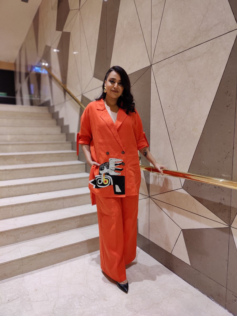 ReallySwara's tweet photo. They say bhagwaa suits me! ๐๐๐คฃ๐คฃโจโจ
In #MiniSondhi outfit and #TheAabStudio jewellery for #JahaanChaarYaar screening in Delhi.. Huge thanks to @_PVRCinemas #PVRECX #ShaluSabharwal #Ankush and PVR teams for all their support.. ๐โจ https://t.co/tRVJsi3mxp
