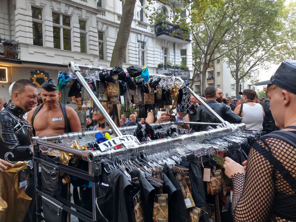 WOJOER_Brand's tweet photo. Wojoer at Folsom 2022! Thanks to all visitors, testimonials and buyers! YOU HAVE BEEN GREAT!

#gaylokal #gayberlin #gaystreetfair #fetishwear #clubwear #leatherlike #vinyl #hotboys https://t.co/cbv7QGrjMm