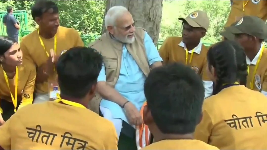 publicpage123's tweet photo. मा.प्रधानमंत्री जी @narendramodi जिस तरह से आज आपने #चीता_मित्र वन विभाग में रखे हैं उसी तर्ज पर20वर्ष पहले यूपी शिक्षा विभाग में #शिक्षा_मित्र नियुक्त किये गए थे जो विद्यालय का ताला खोलने का काम किये लेकिन आज उनके परिवार भूख से मर रहे हैं.
@PMOIndia
@dpradhanbjp @aksharmaBharat https://t.co/k4GUEYQrQV