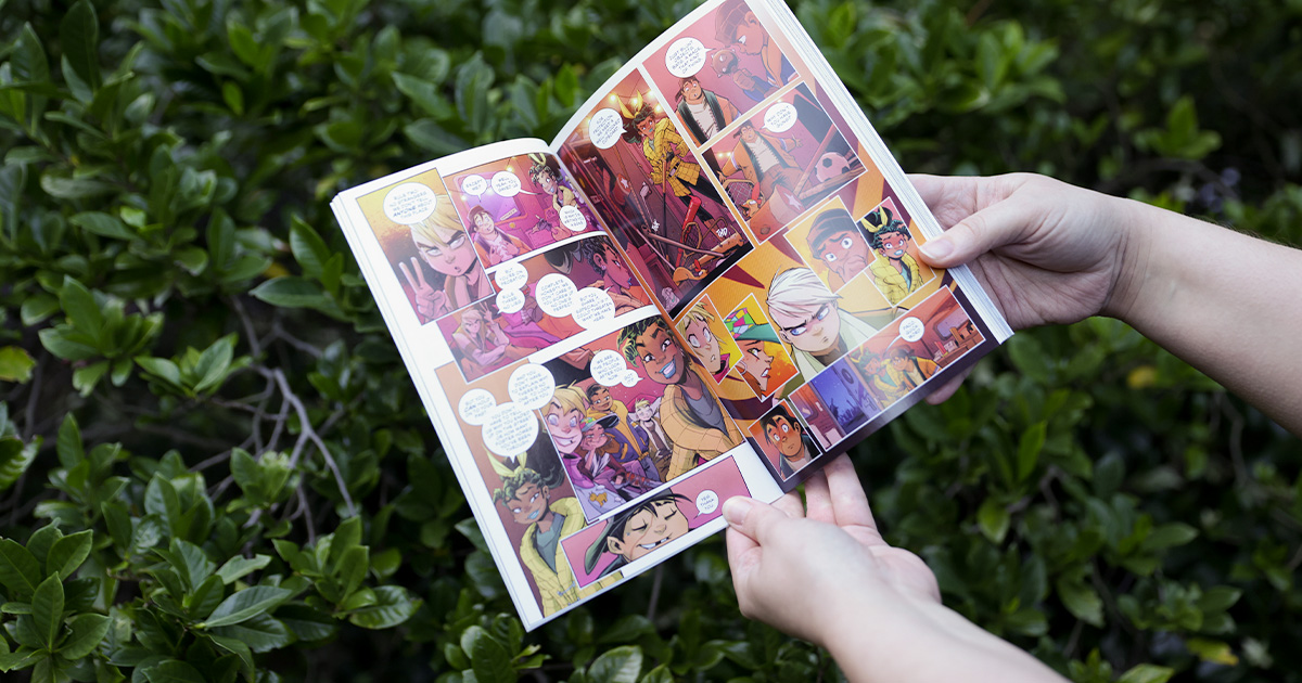 This is Neverland as you've never seen it before... 🧚 ⚔️

This gritty YA graphic novel from #1 NYT bestselling Australian author <a href="/TomTaylorMade/">Tom Taylor</a>   Tom Taylor and powerhouse Australian comic artist <a href="/JonSommariva/">Jon Sommariva</a> is available now!

Book Link: bit.ly/3S7PZ22