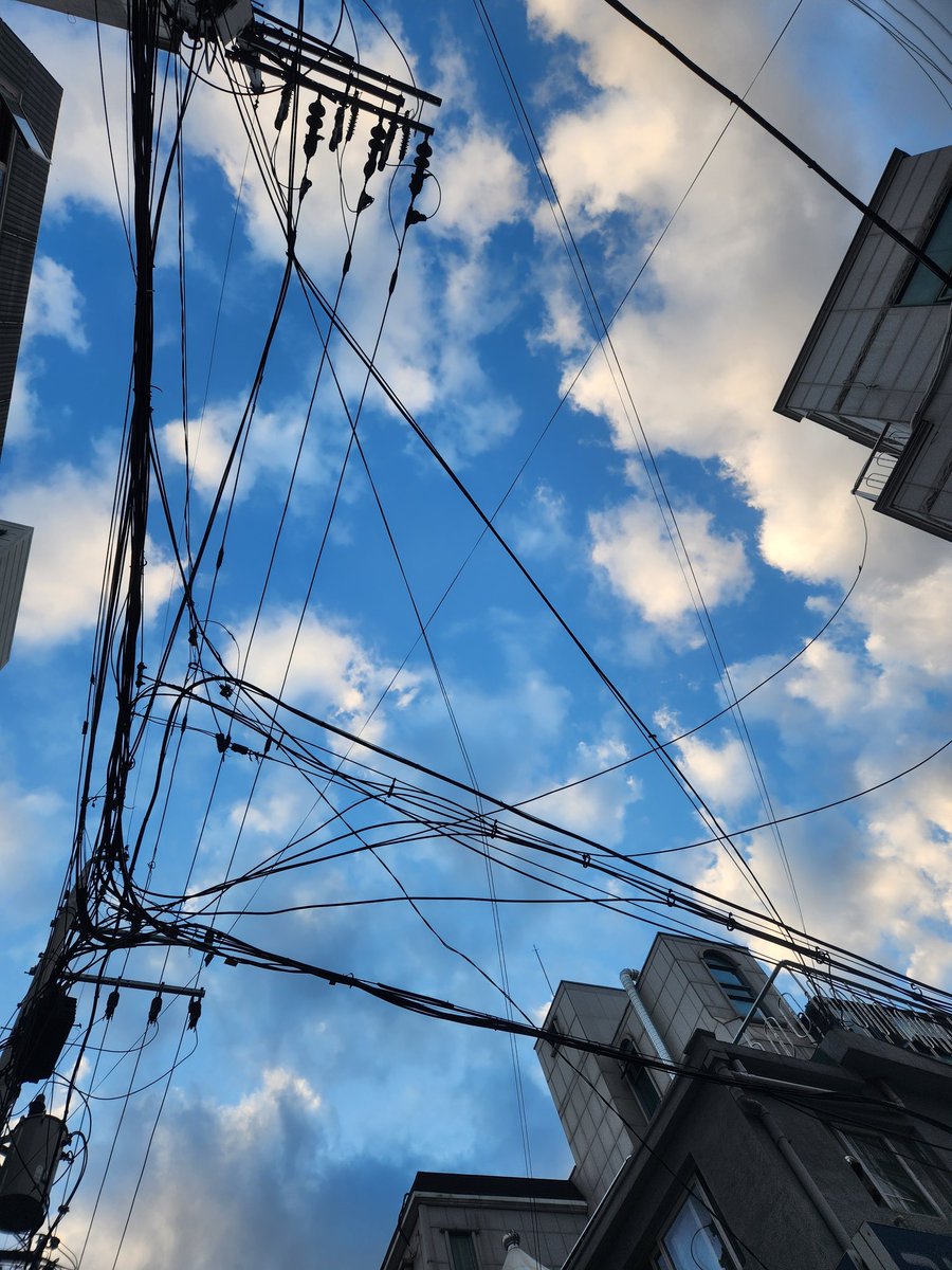 TribeWeverse's tweet photo. 👤 #to_Songsuon # Something to say 
These days, cloud pictures 📷 I'm having fun collecting them
I brought some because I wanted to show you 🥺💓

🐹 Oh,it's so pretty [Crying] Healing

@tribedaloca
#트라이비 #TRI_BE #송선 #SONGSUN #LEVIOSA #Kiss https://t.co/4EKWGL6xEH
