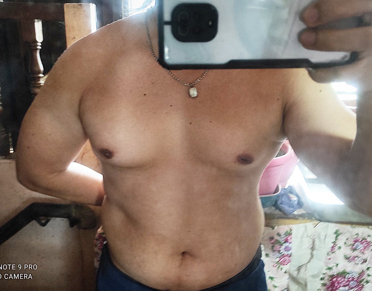 DarylBandayanon's tweet photo. reference September 20, 2022 01:25pm
.
Burot na kaayo 😁😁😁
.
#MiniLog 
#Reference
#progress 
#fattofat 
#motivation 
#progresspic 
#jumprope 
#skipping 
#skippingrope 
#jumpropeeverydamnday 
#training 
#trainingday https://t.co/SLwBFShECb