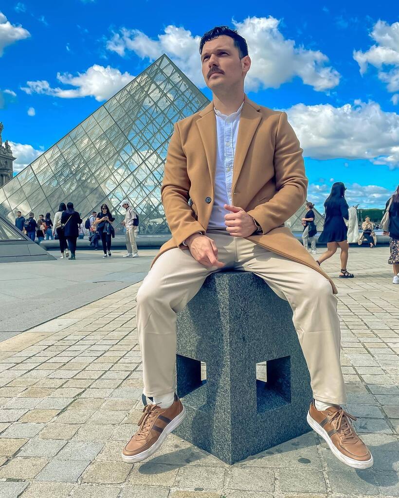 tukefran85's tweet photo. • 𝙼𝚄𝚂𝙴𝙾 𝙳𝙴𝙻 𝙻𝙾𝚄𝚅𝚁𝙴 • 🇫🇷✨

#paris #france #louvre #guy #photo #picture #photography #bestoftheday #photooftheday #picoftheday https://t.co/bjlBIupdGt https://t.co/DuFUkys3LF