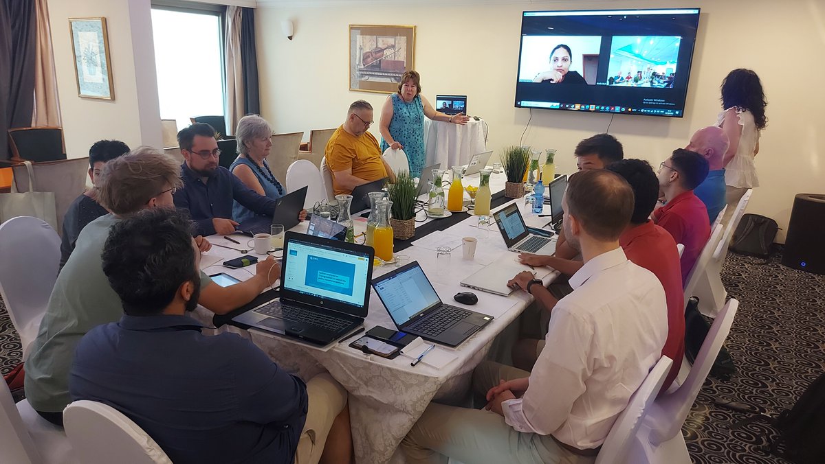 cstrackproject's tweet photo. The first meeting of the day has started! Looking forward to a day of stimulating workshops &amp; discussions 🤓 

#CitizenScience #CitSci #H2020 https://t.co/lCFtw1QNNA