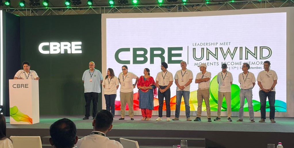 Pandit_Calling's tweet photo. A picture is worth a thousand words, but memories are priceless. So was the last weekend where we came together as #ONECBRE to unwind & connect with each other over candid lunches & dinners. Here are a few glimpses from the 2-day offsite!
#offsite https://t.co/i76DEK3RrU