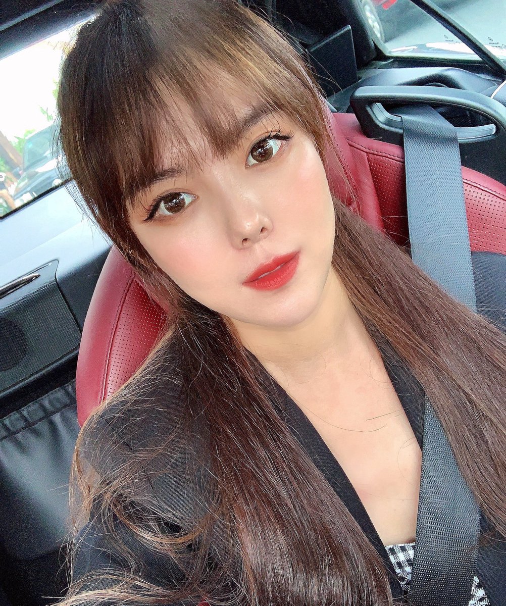 nami60641932's tweet photo. I walked around Hong Kong for half a circle today, the familiar streets, but I didn't meet the familiar you, then I'll go home😂😂🤣🥰 https://t.co/7QmLsV7vdy