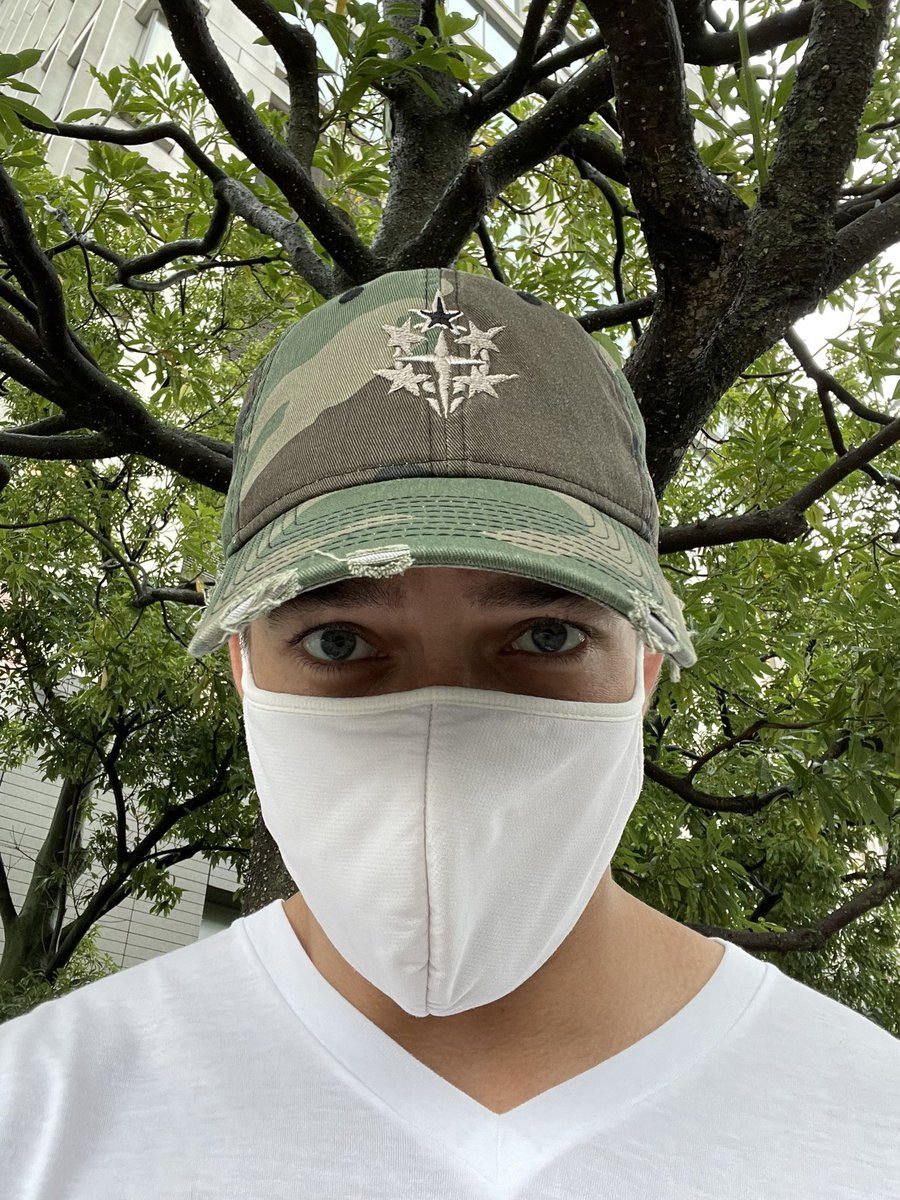 DerrickDover's tweet photo. Celebrating being cast for a new, insanely exciting project with a trip to Diver City Tokyo and the @GundamBase_T. 🥰

I can’t wait to tell everyone, but for now, it’s a secret. 🤫🤐😉

@gundam_info @STRICTG @NewEraCap @newera_japan #ガンダム #ガンダムベース東京 #ガンダム #Gundam https://t.co/NrICF3OkV4
