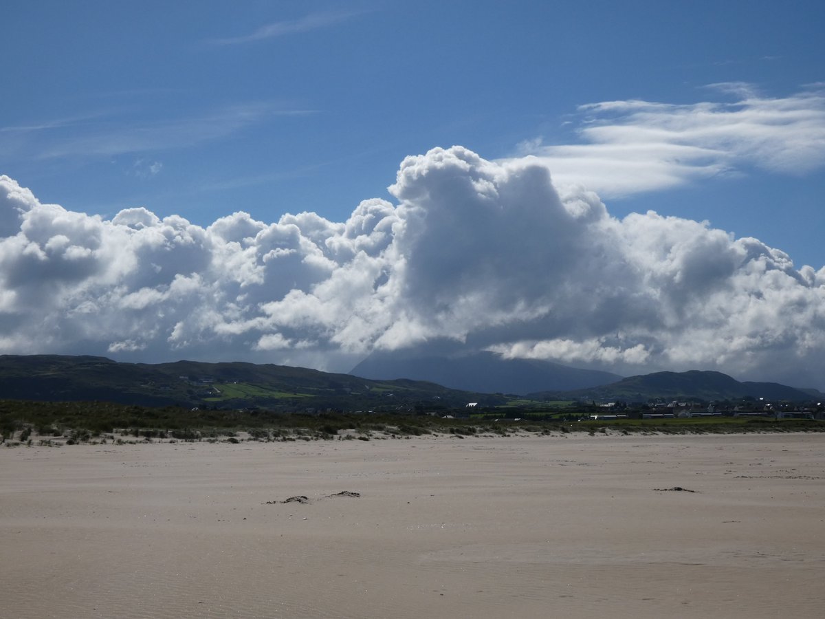 inishview's tweet photo. Kilahoey Beach in Dunfanaghy, Donegal.
https://t.co/kKJNBV045d
#donegal #wildatlanticway #LoveDonegal #KeepDiscovering #visitdonegal #DúnnanGall #bestofnorthwest #LoveThisPlace #visitireland #discoverdonegal #discoverireland #keepdiscoveringdonegal https://t.co/JeeXGJrXsc