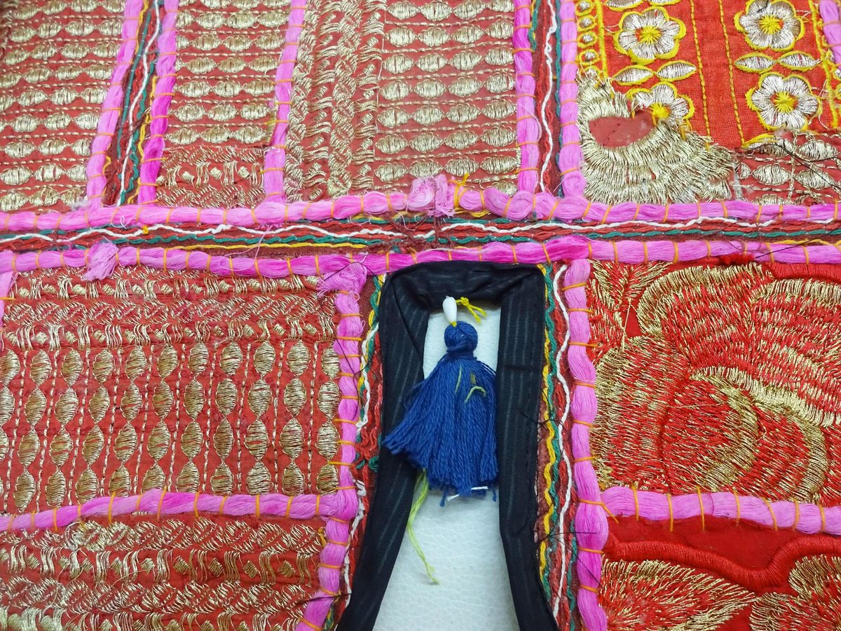 #handmade #onlineHandicrafts #hutse #indian #handicraft #ebay #DoorValance #HomeDecor #wallHanging  #vintage #wallart #walldecor #decor #cotton #sewing #embroidered #door #designer #border #beautiful #Indian #smallbusiness #art #HUTSE_VA84 

ebay.com/str/onlinehand…