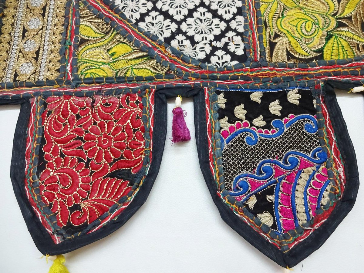 #handmade #onlineHandicrafts #hutse #indian #handicraft #ebay #DoorValance #HomeDecor #wallHanging  #vintage #wallart #walldecor #decor #cotton #newyork #like #artforsale #Tent #happy #handmadegifts  #love #rajasthan #artwork #VA08 

ebay.com/str/onlinehand…