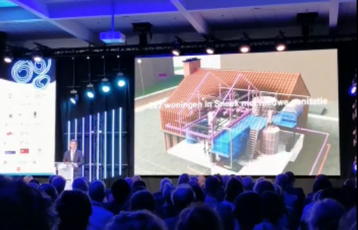 So proud minister @markharbers cites our new sanitation project 'Noorderhoek' as an example at #EWTW2022 bit.ly/3R0CFM2 @wetsus @WaterAllianceNL  #watersaving #circulareconomy #nutrientrecovery.