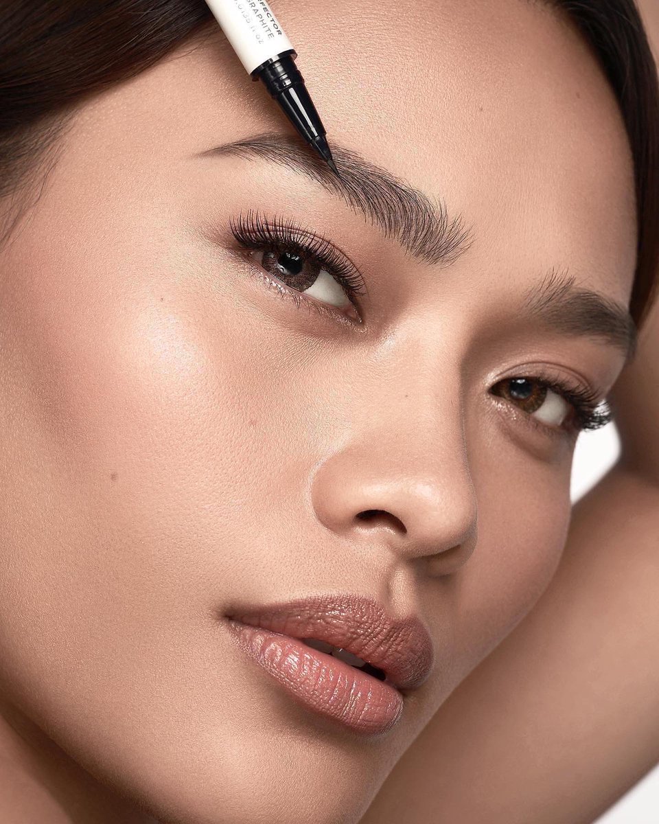 INSIDE THE ISSUE: Filipino beauty is thriving. At the forefront are brands launching one great formula after another, in premium packaging, all of them top-quality, and thoughtfully priced. Read about this in the September 2022 print edition available via lofficielph.com