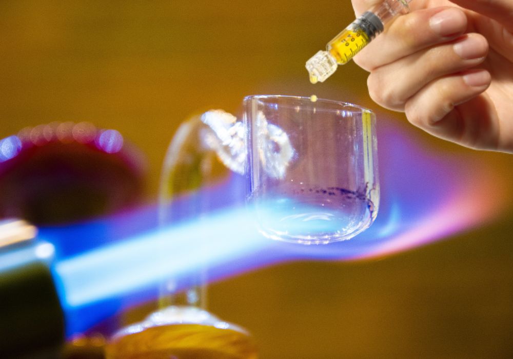 Noterd_PFS's tweet image. Yes, you can use our syringes to dab. Here we discuss why and how to use distillate syringes for dabs and some tips. noterdpfs.com/dab-distillate…