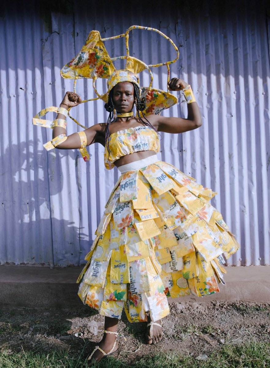 V_and_A's tweet image. From live glass blowing to monumental sculptures created from upcycled marine plastic waste, this year’s London Design Festival centres on the theme of transformation. Free and on until Sunday 25th September #LDF22