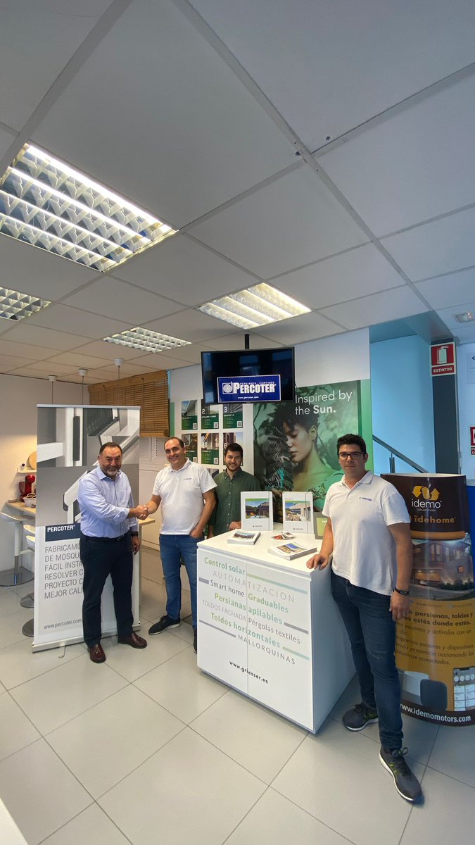 GriesserIB's tweet photo. 📢Inaugurado el nuevo espacio #Griesser dentro del #Showroom de @PERCOTERSL. Ya están disponibles todas las opciones de #persianasgraduables y #toldos para #fachadas #Solozip® con automatización de @idemomotors.

💪Muchas gracias por vuestra confianza.

#GriesserPartner https://t.co/scJbKDonUj