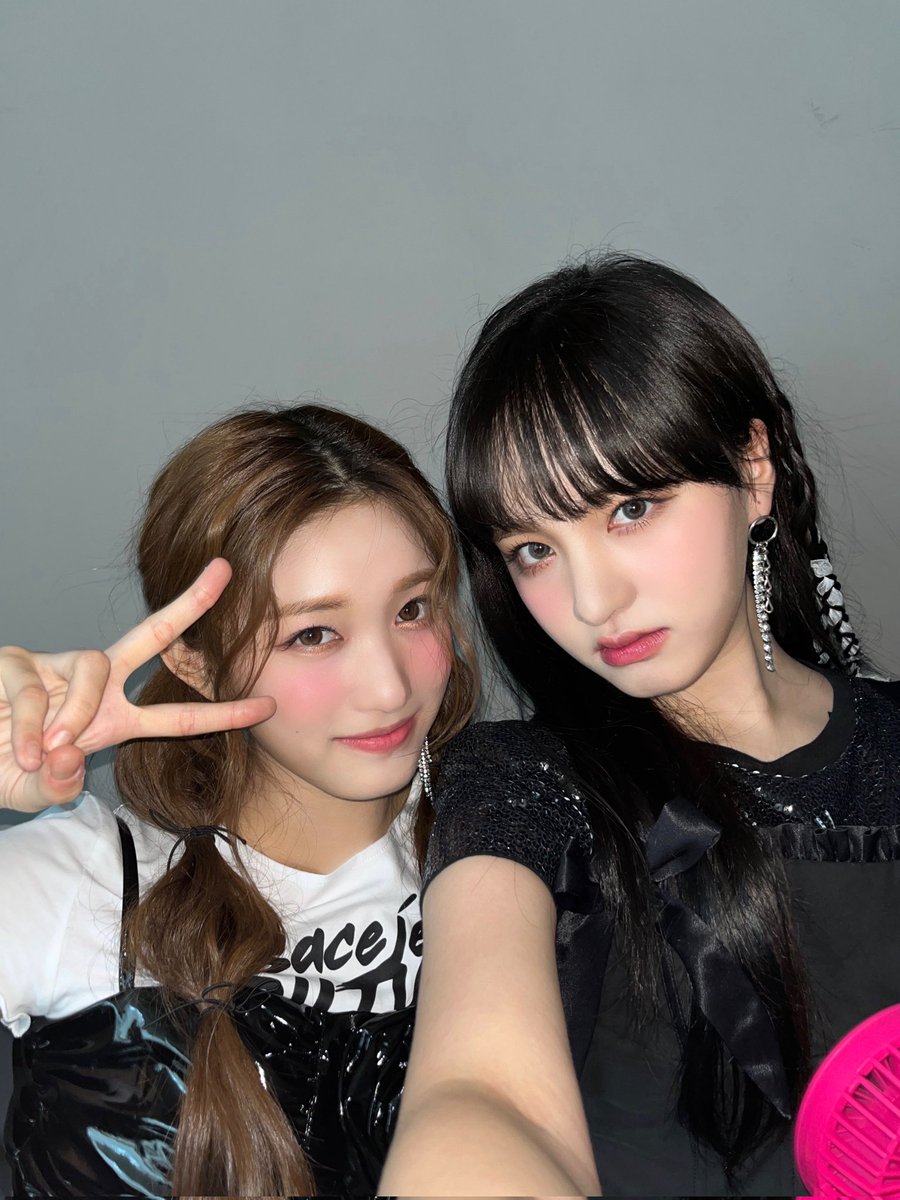 kjwpicture's tweet photo. 🪐 update #LIZ #리즈 https://t.co/TH4KeBRddR