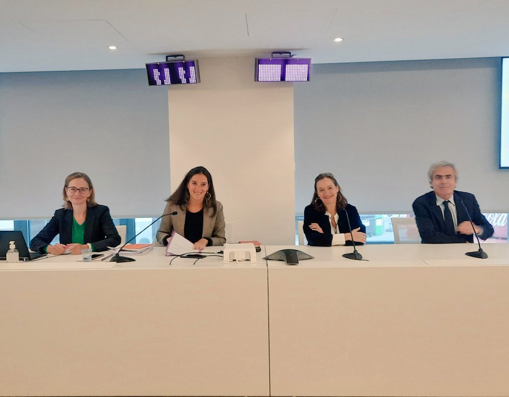 DBFBXL's tweet photo. 🇪🇺 Le Conseil de l’Ordre du Barreau de Paris @Avocats_Paris à la Représentation permanente de la France 🇨🇵 auprès de l'Union européenne @RPFranceUE pour revenir s/ avancées de la #PFUE en matière de #justice affaires intérieures #migration droit économique, lutte c/ blanchiment https://t.co/poWXPle02b