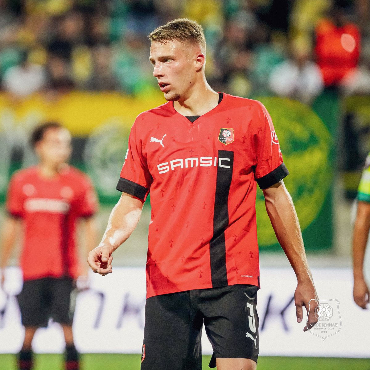 staderennais's tweet photo. [SÉLECTION]

Pur produit de la formation rennaise, 𝗔𝗱𝗿𝗶𝗲𝗻 𝗧𝗿𝘂𝗳𝗳𝗲𝗿𝘁 est sélectionné en Équipe de France. 🇫🇷

 Félicitations Adri' ! 💪 https://t.co/gJZJuXNfdi
