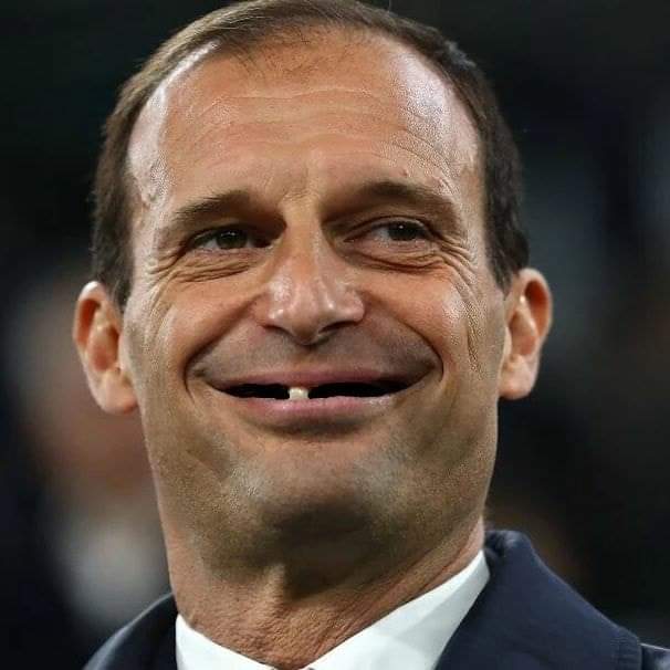 Afrianto_P's tweet photo. @JuventusFCWomen #Allegriout https://t.co/ksdNP6yFNF